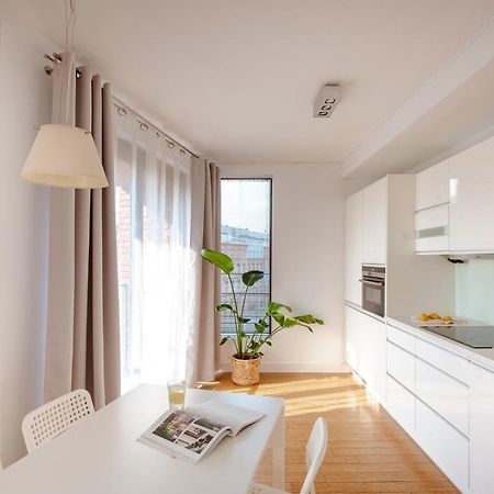 Spacious Apartment Close To Main Station / Galeria Krakowska מראה חיצוני תמונה