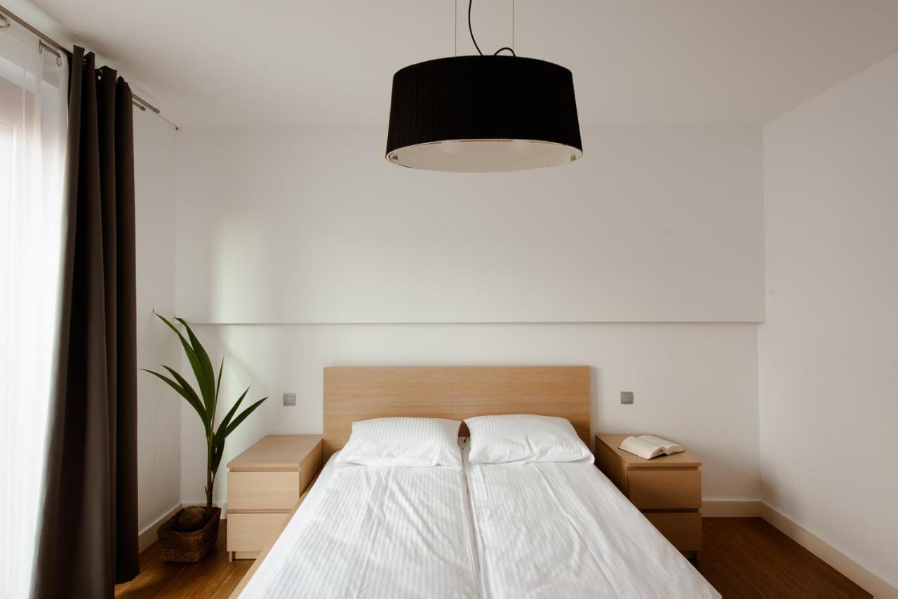 Spacious Apartment Close To Main Station / Galeria Krakowska מראה חיצוני תמונה