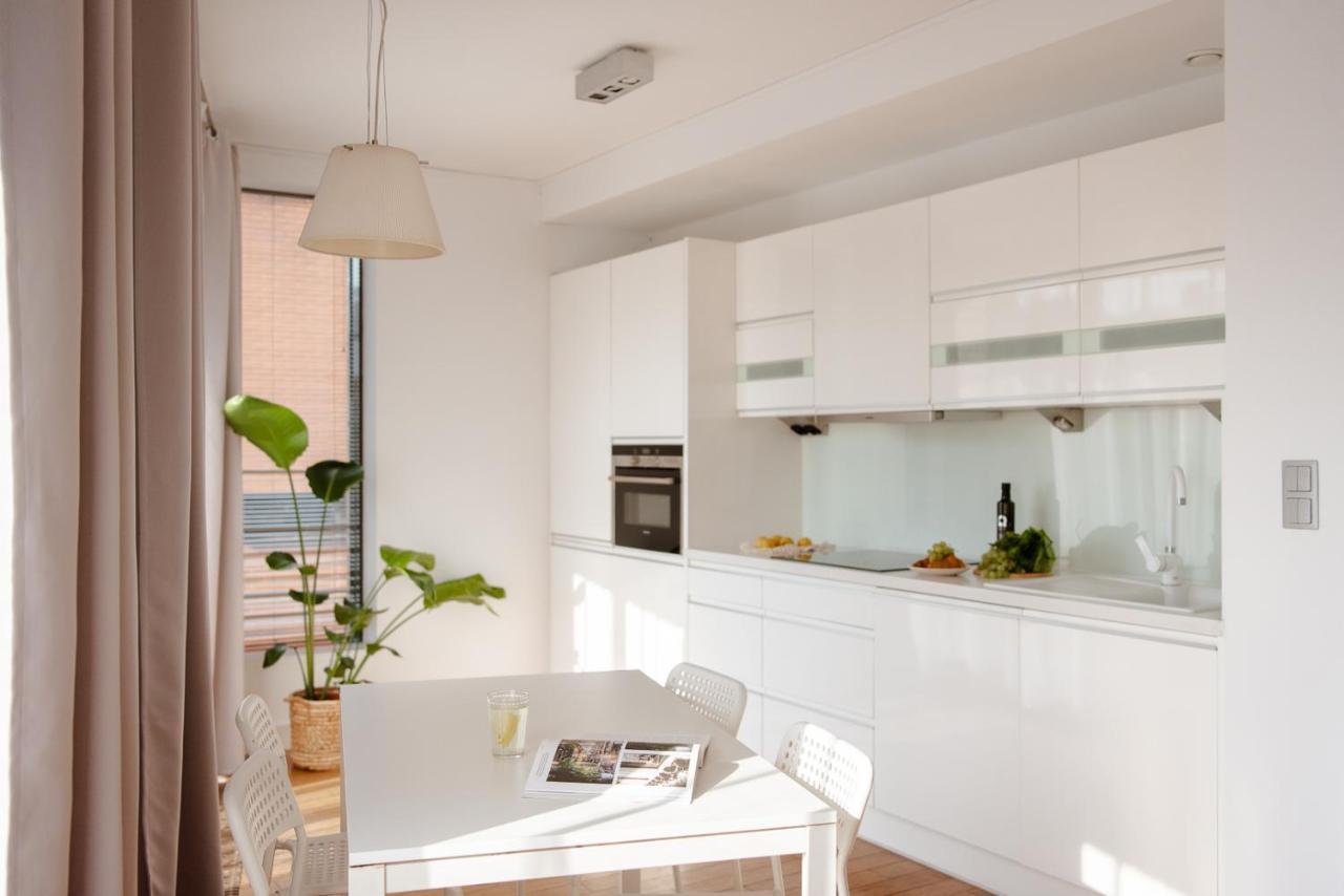 Spacious Apartment Close To Main Station / Galeria Krakowska מראה חיצוני תמונה