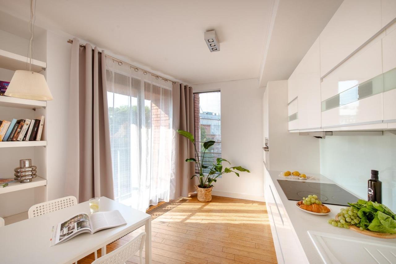 Spacious Apartment Close To Main Station / Galeria Krakowska מראה חיצוני תמונה